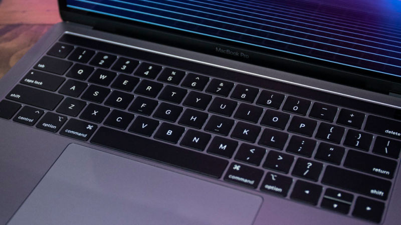 Illustration for article titled El nuevo MacBook Pro de Apple es tan bueno que casi justifica su precio